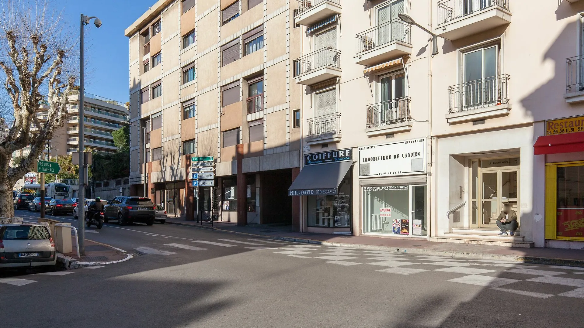 Clemenceau Yourhosthelper Cannes